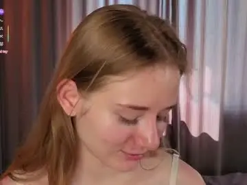Chaturbate Adult Video Chat of elvyrose