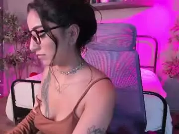 Chaturbate Adult Video Chat of emma_lirys
