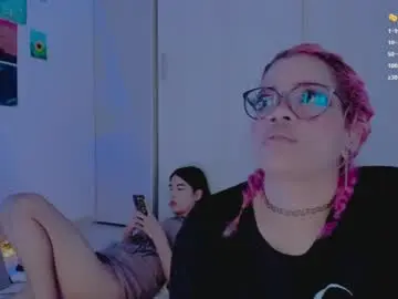 Chaturbate Live Sex Cam of amyy_rouse