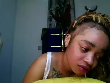 Chaturbate Free Live Porn of sexymel022