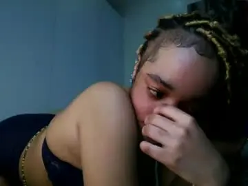 Chaturbate Sex Cam of sexymel022