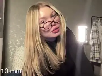 Chaturbate Live Porn of cutiejulie_