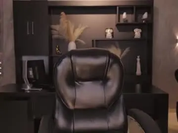 Chaturbate Sex Cam of mialaurence_