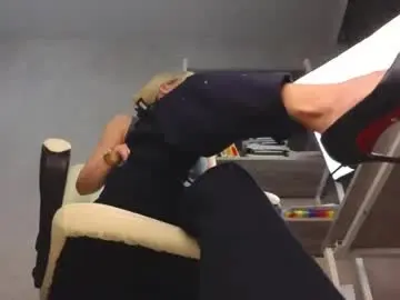 Chaturbate Free Live Porn of marietta__castro
