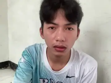 Chaturbate Live Sex Cam of lovelyboy_jm