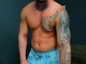 Chaturbate Best live sex cam show of brianhunts