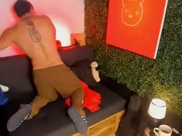 Chaturbate Live Porn of simon_cortes