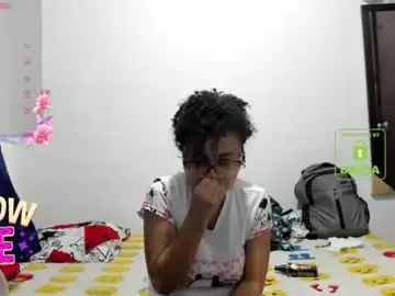 Chaturbate Live Sex Cam of bonnie_lam_