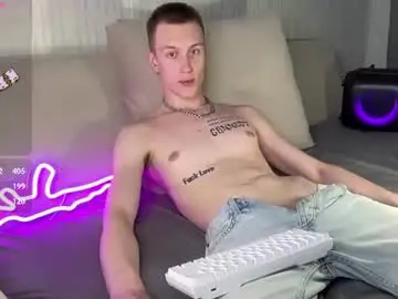 Chaturbate Live Sex of travis_gracile