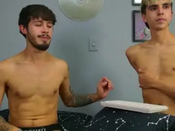 Chaturbate Live Porn of gabriel_and_geronimo