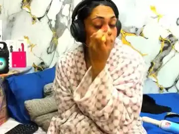 Chaturbate Sex Cam of indiandesire4u69