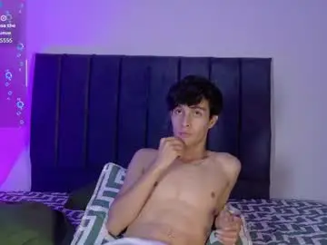 Chaturbate Live Sex of axxxel_twink