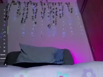 Chaturbate Live Sex Cam of adelinaconte1