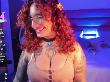 Chaturbate Live Sex Cam of catalehia_moonlightt