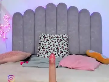 Chaturbate Live Sex Cam of evie_clark_