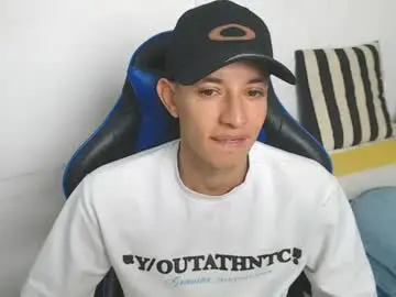 Chaturbate Sex Chat of jake_shadow14