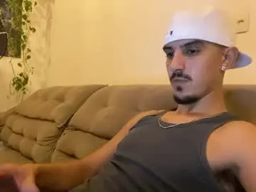 Chaturbate Adult Video Chat of aelucius