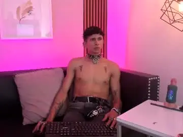 Chaturbate Free Porn Cam of maximoking26