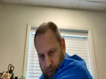 Chaturbate Live Sex of tipman84