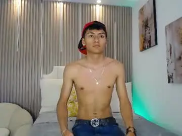 Chaturbate Live Porn of adrianstark_