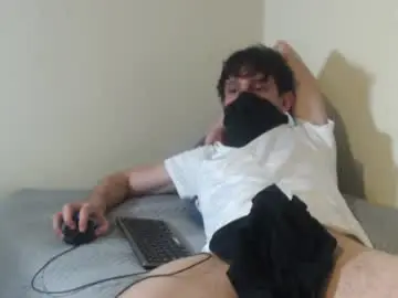 Chaturbate Nude Webcam of kikelargo22