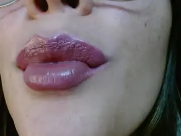 Chaturbate Adult Webcams of miss_evoleth2