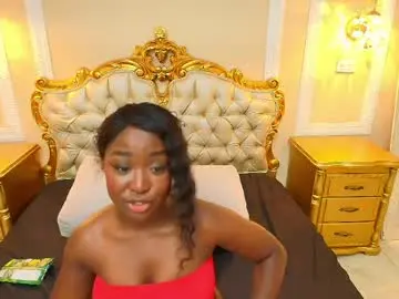 Chaturbate Live Sex of paulinekosh