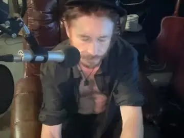 Chaturbate Sex Chat of hungginger4u