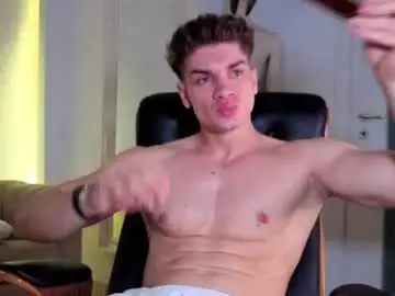 Chaturbate Best live sex cam show of maxkaiden
