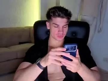 Chaturbate Live Porn of maxkaiden