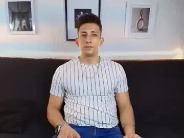 Chaturbate Live Porn of emiliocum_24