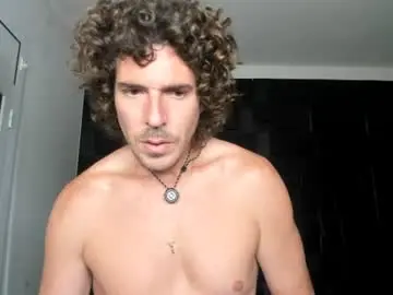 Chaturbate Live Porn of joaquin420_hot