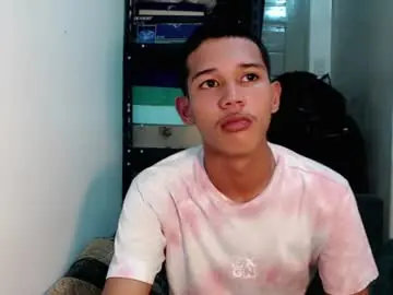 Chaturbate Free Live Porn of urdreamboy_clarin