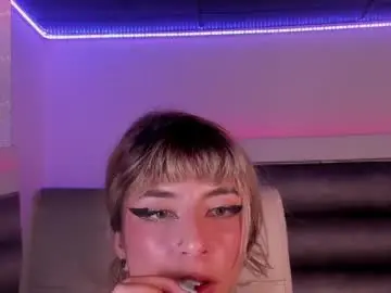 Chaturbate Free Live Porn of lulu_js_