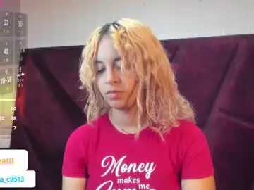 Chaturbate Live Sex Cam of catalina_clark