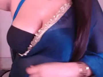 Chaturbate Sex Cam of sexy_myra18
