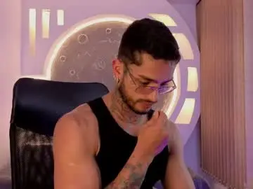 Chaturbate Live Porn of alan__rogers