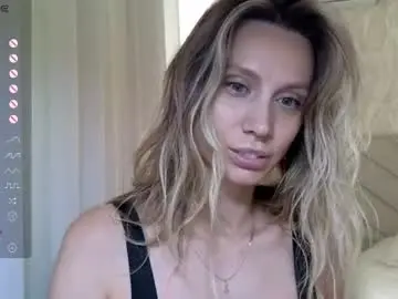 Chaturbate Live Porn of alicewonders_