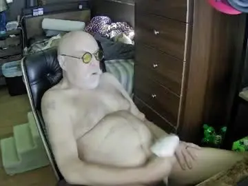 Chaturbate Free Porn Cam of kbuum68