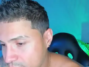 Chaturbate Private Sex Chat of maxi_mux1