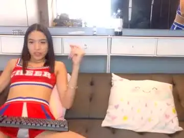 Chaturbate Live Sex of littlejennifer18