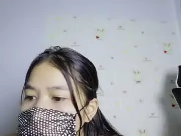 Chaturbate Live Porn of skinnythai4u