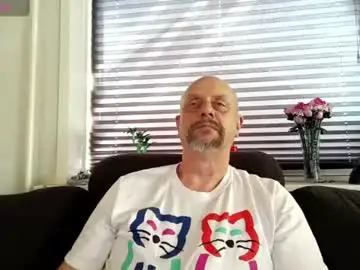Chaturbate Adult Webcams of hardmrlazy
