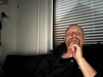 Chaturbate Sex Chat of hardmrlazy