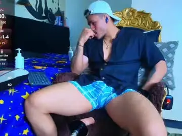 Chaturbate Sex Cam of ariies13