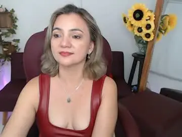 Chaturbate Private Sex Chat of lilly_milf