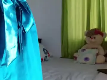 Chaturbate Live Sex Cam of saraa_ramirezz_