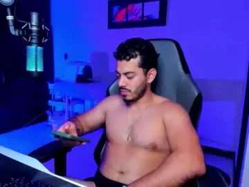 Chaturbate Best live sex cam show of bruno_diaz31