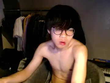 Chaturbate Nude Webcam of handsome_mannn