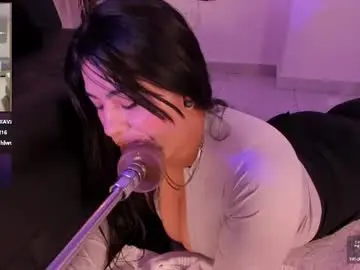 Chaturbate Best live sex cam show of danna_adams1
